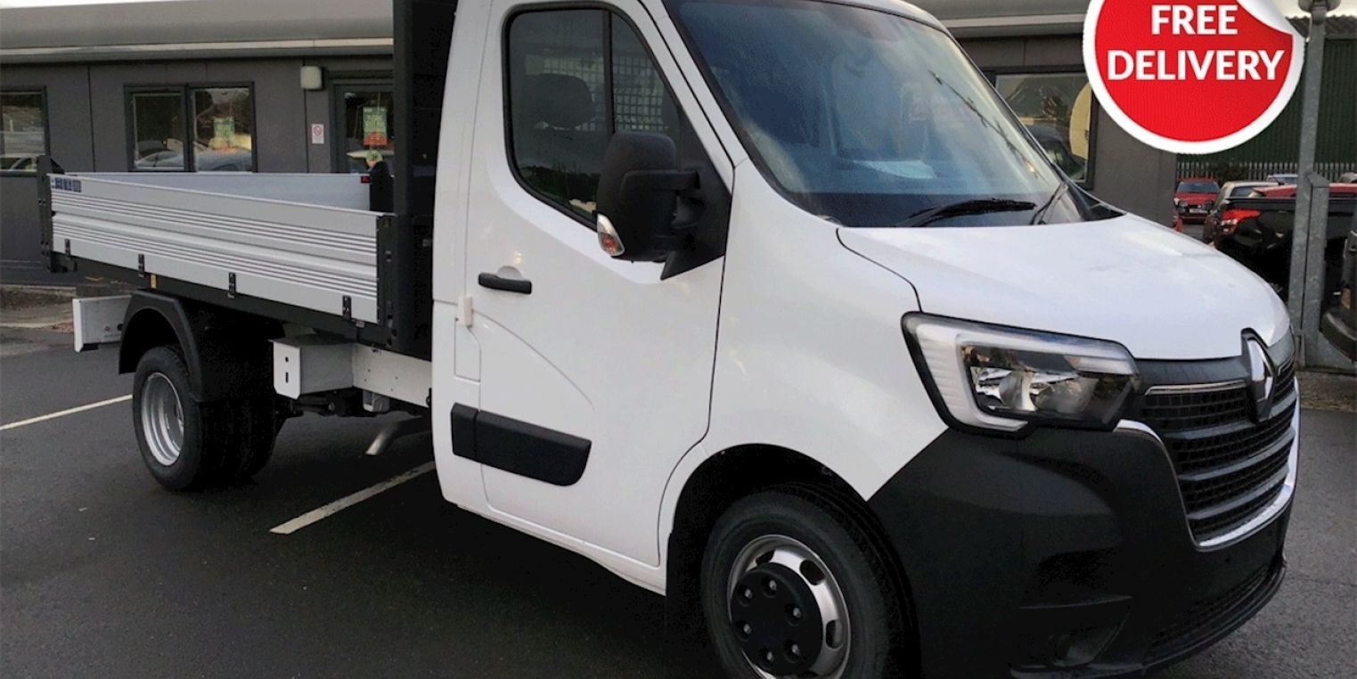 Renault Master Tipper Review