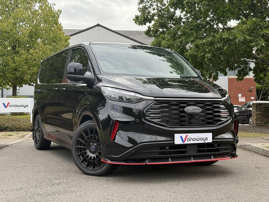 Ford Transit Custom Red Line Edition