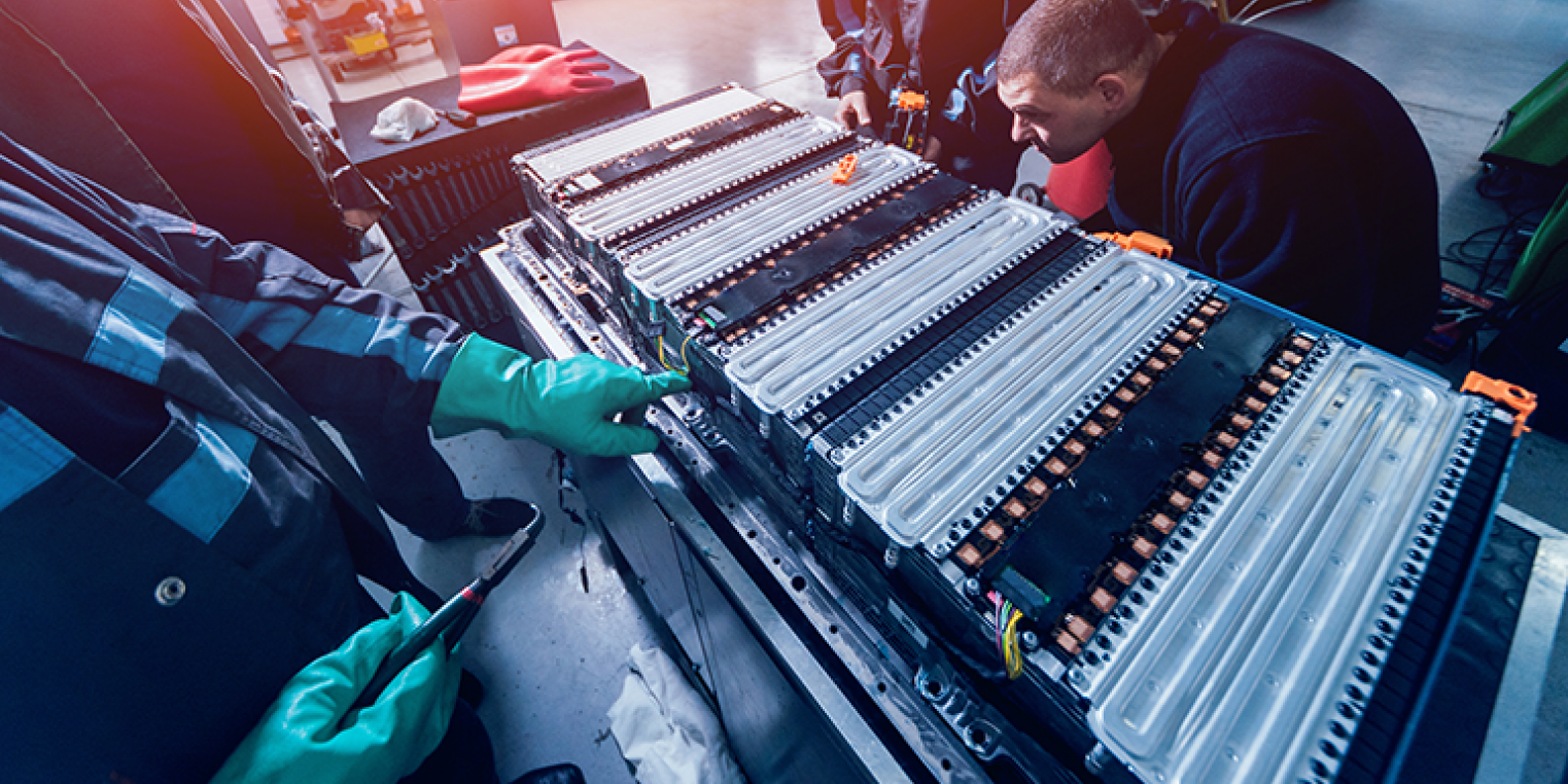 Electric Van Battery Replacement: How Does it Work?